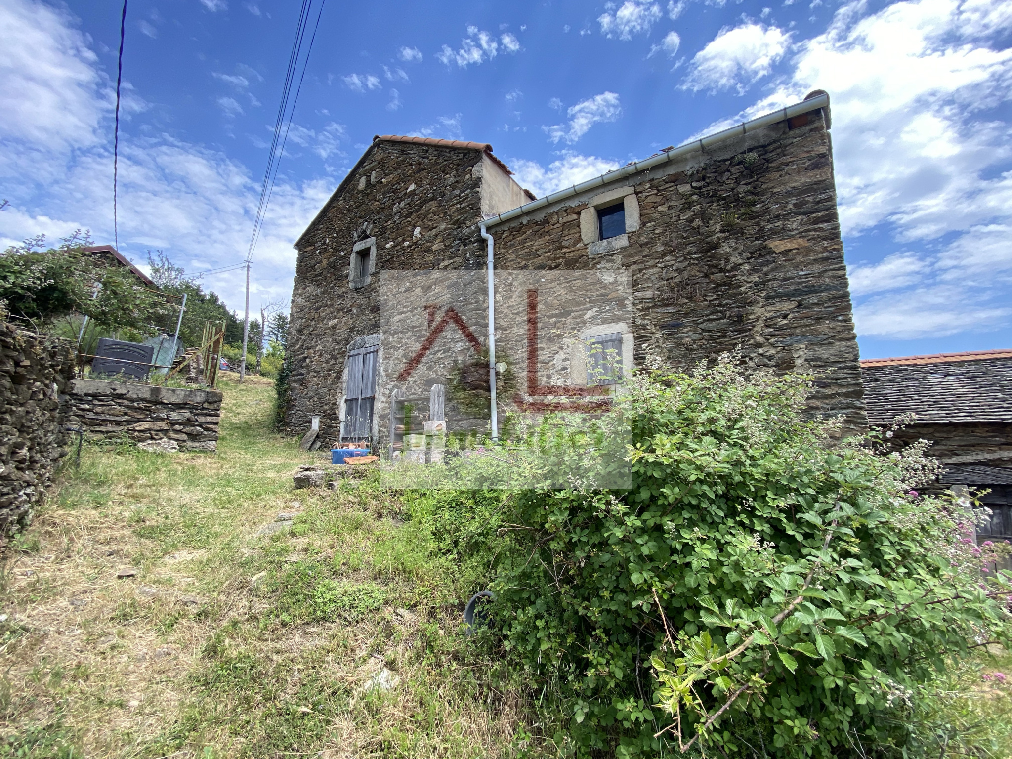 Maison de village en pierre