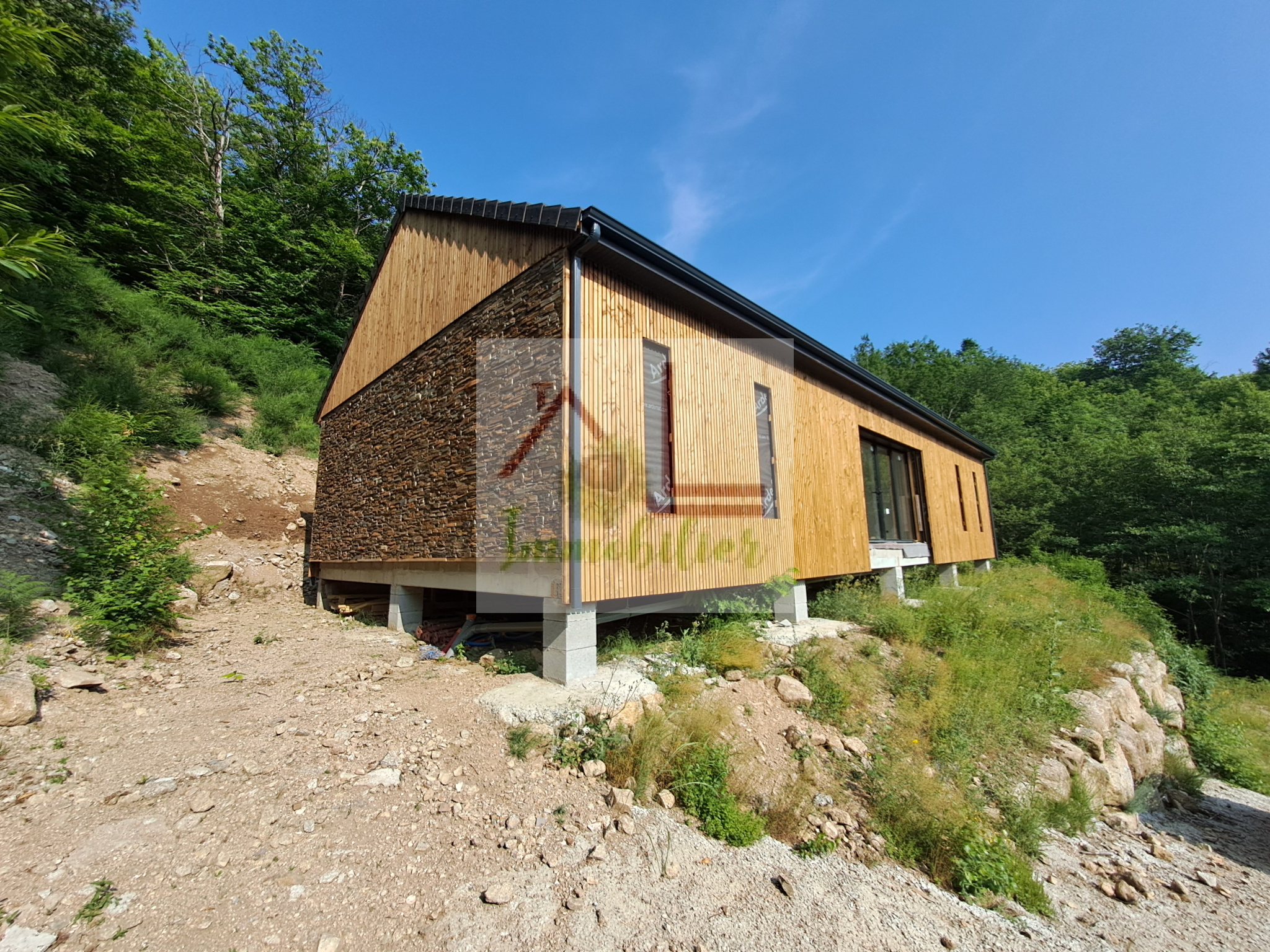 Maison 122m² — Pourcharesses